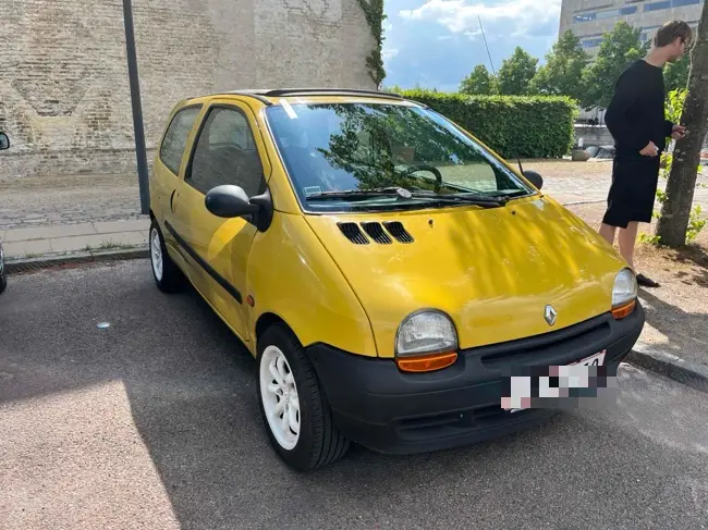 Forrude skiftet på RENAULT i København